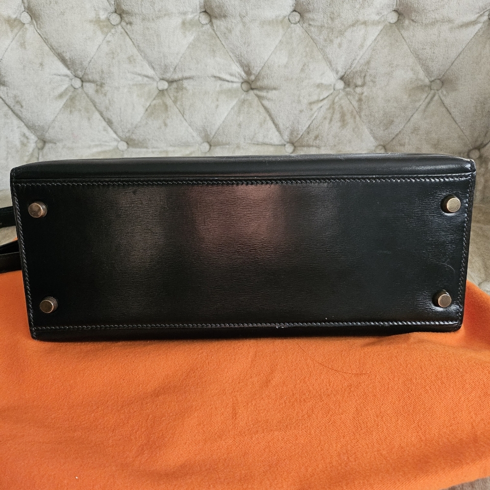 (Sold)Authentic Vintage Hermes Kelly 28 in black Box calf leather Sellier - Picture 4 of 15